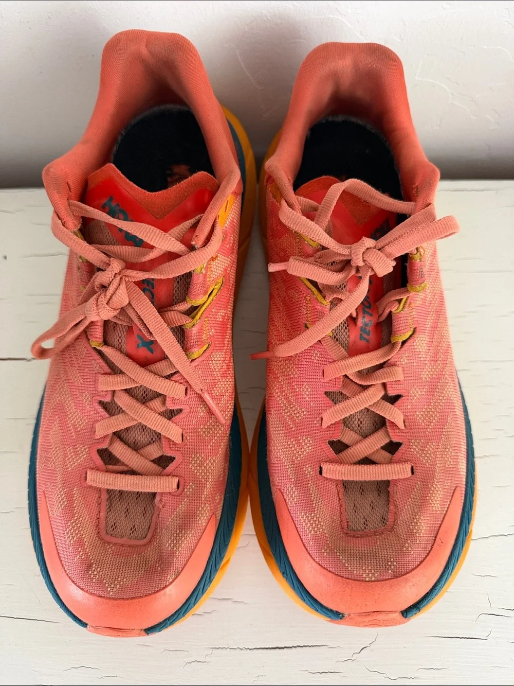 Hoka Tecton X Women’s 7 Coral Orange Trail Running Shoes Carbon Plate Sneakers